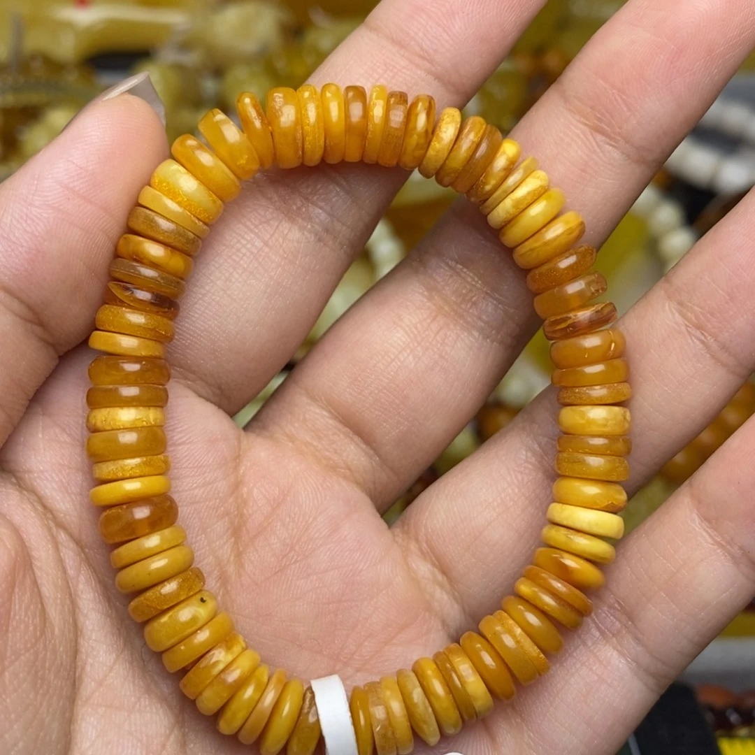 未镶嵌琥珀珠宝奇石