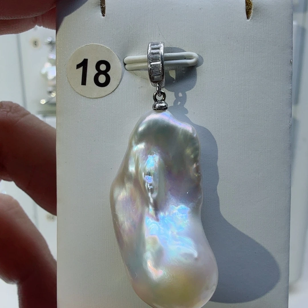 颈饰银S925镶嵌淡水珍珠