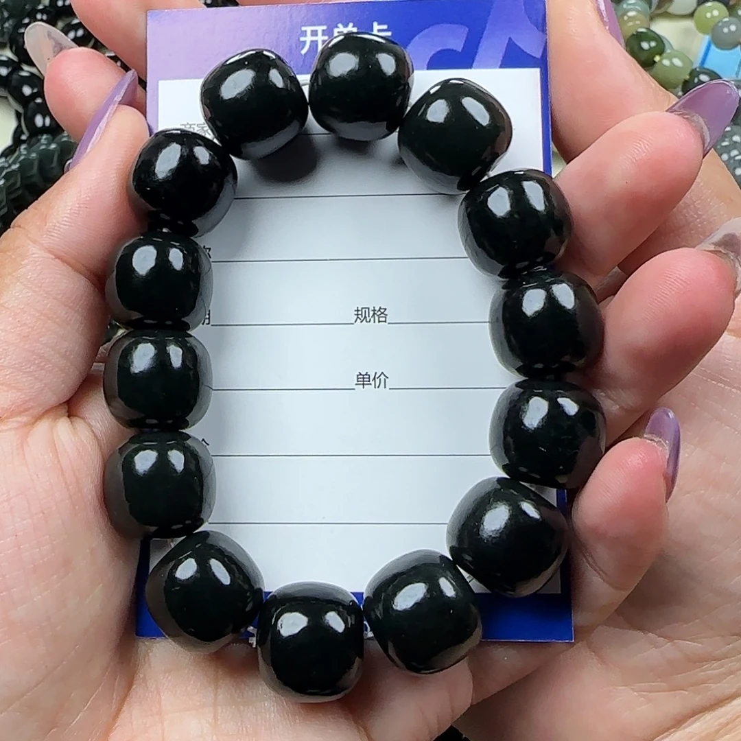 煜***道和田玉未镶嵌手链