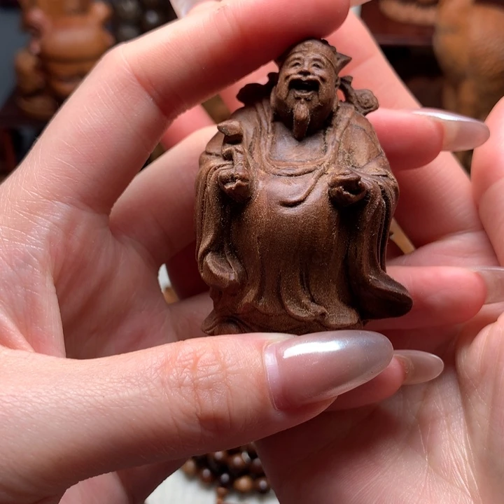 檀香木其他老山檀香财爷瑕疵