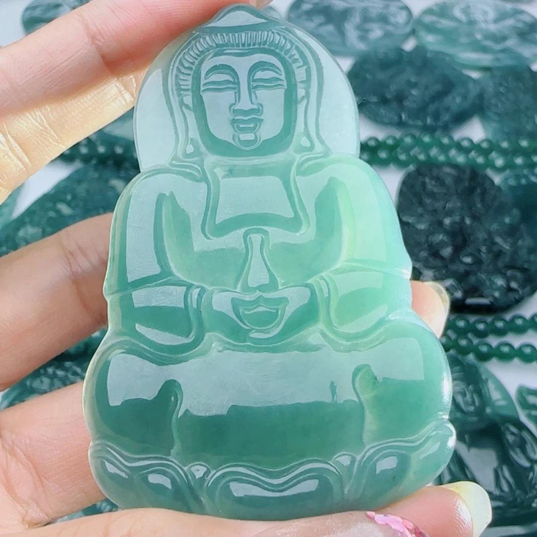 颈饰未镶嵌翡翠多样性发货天然的A货翡翠
