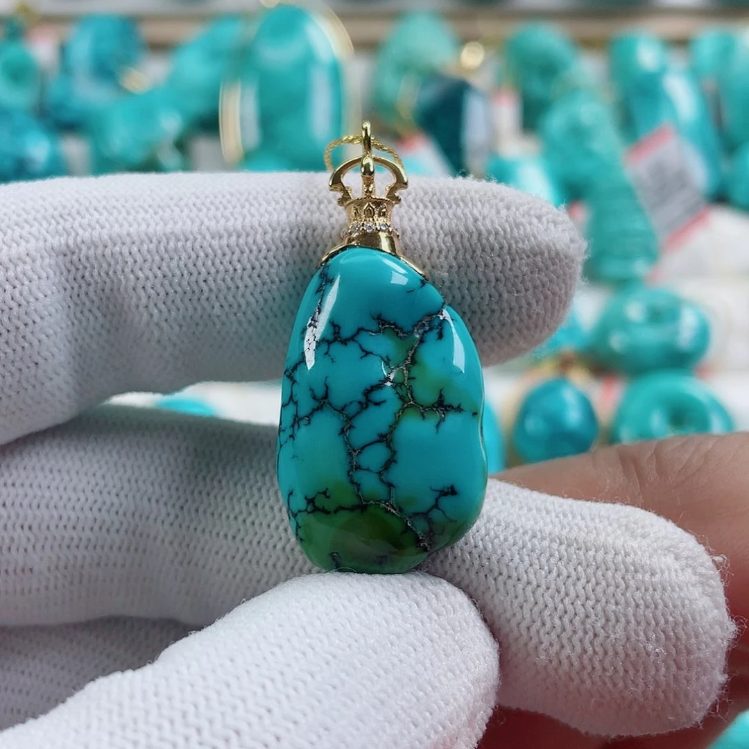 绿松石18K金镶嵌颈饰