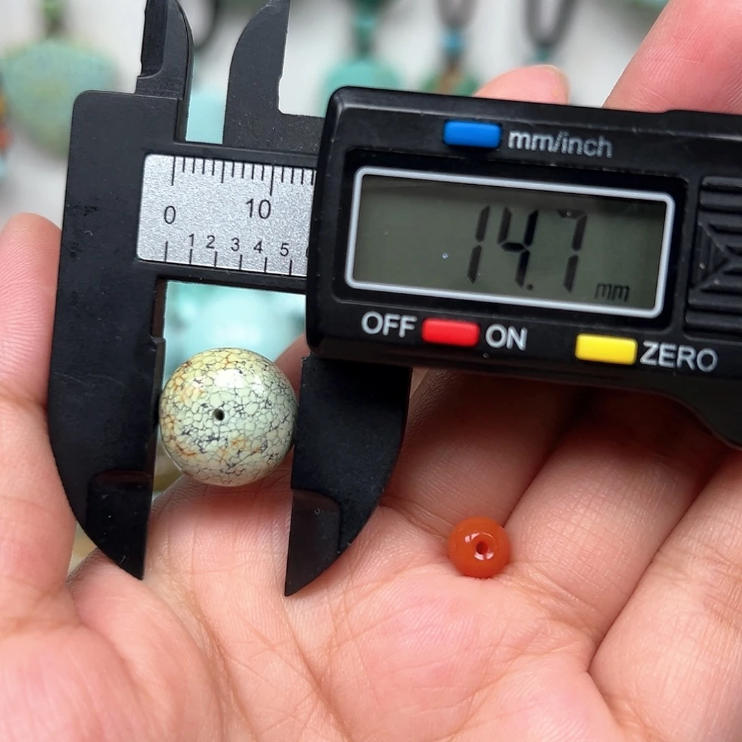 未镶嵌南红玛瑙珠宝奇石