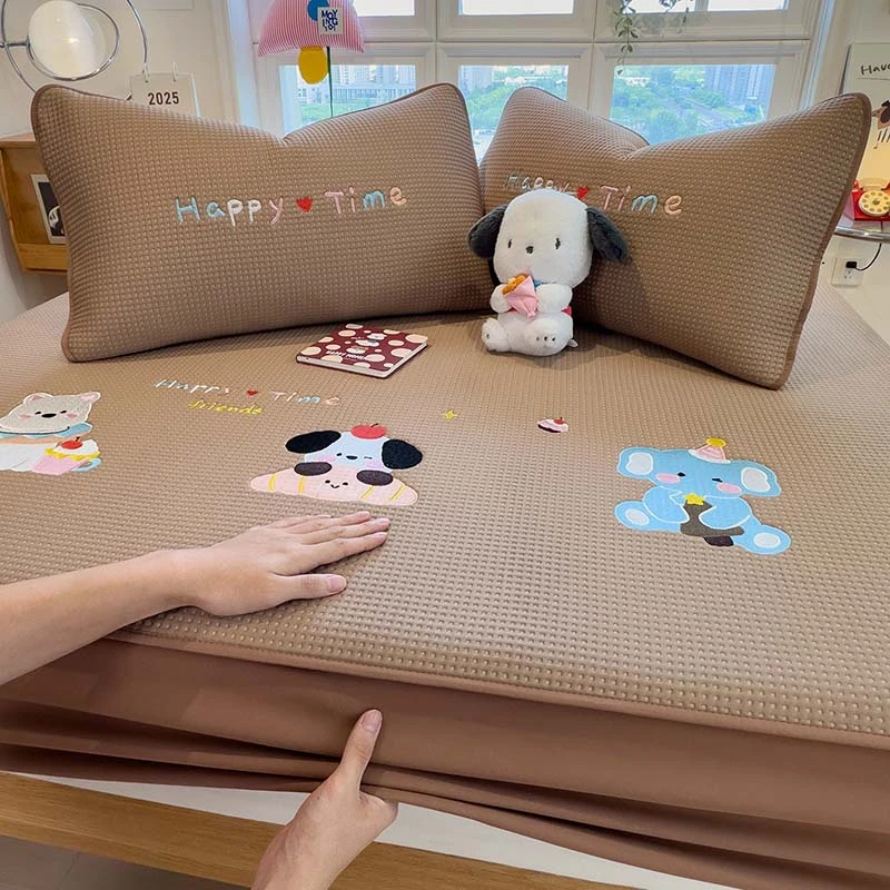 A类卡通风童趣萌宠咖毛巾绣夹棉床笠床垫罩保护套学生宿舍床套罩