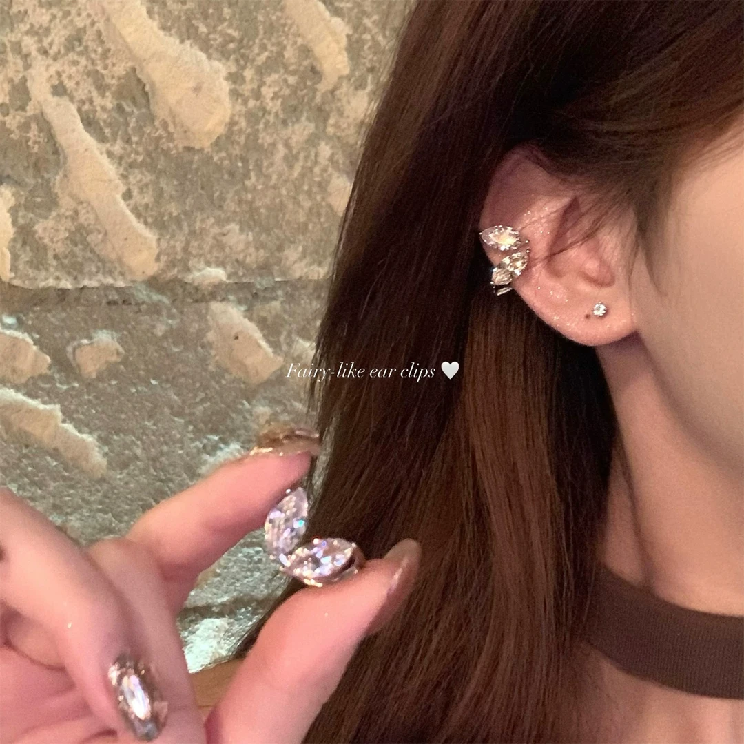 铜合金合成锆石耳饰 秋冬闪锆精灵耳夹女轻奢高级无耳洞耳饰耳环