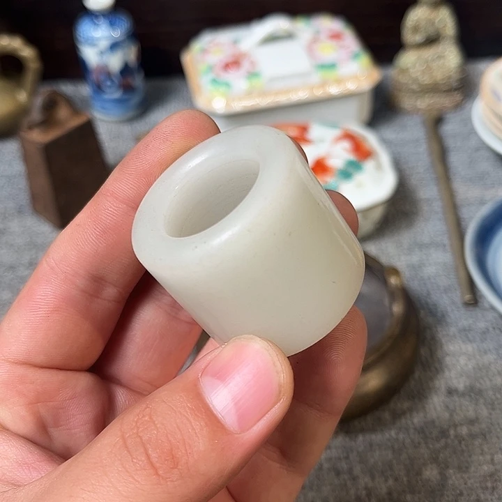 l****瓷摆件20250917哦哦