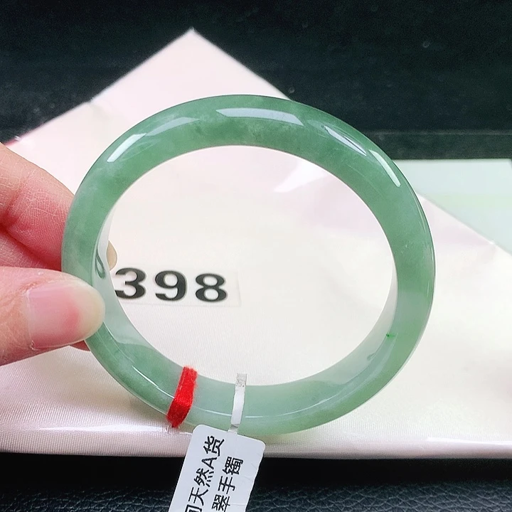 未镶嵌手镯翡翠398