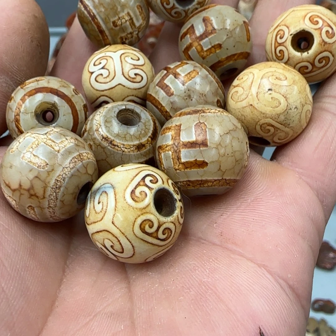 未镶嵌和田玉（糖玉）珠宝奇石