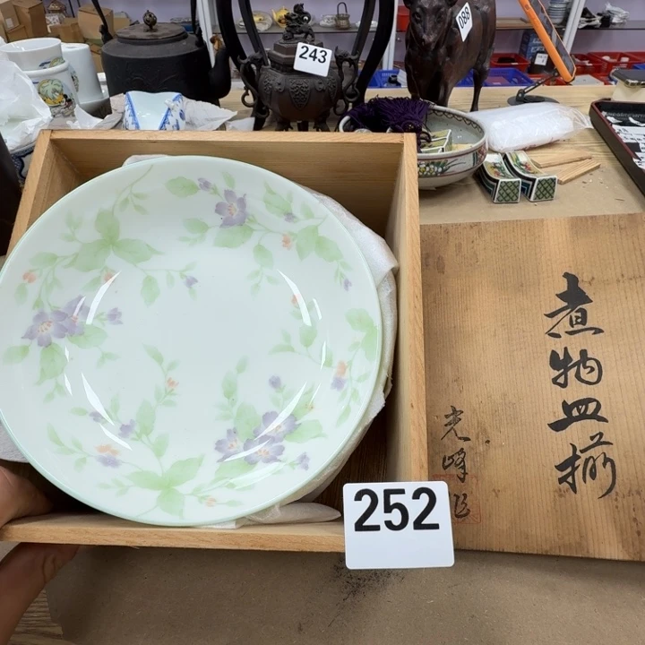 瓷片工艺品摆件瓷器摆件正能量