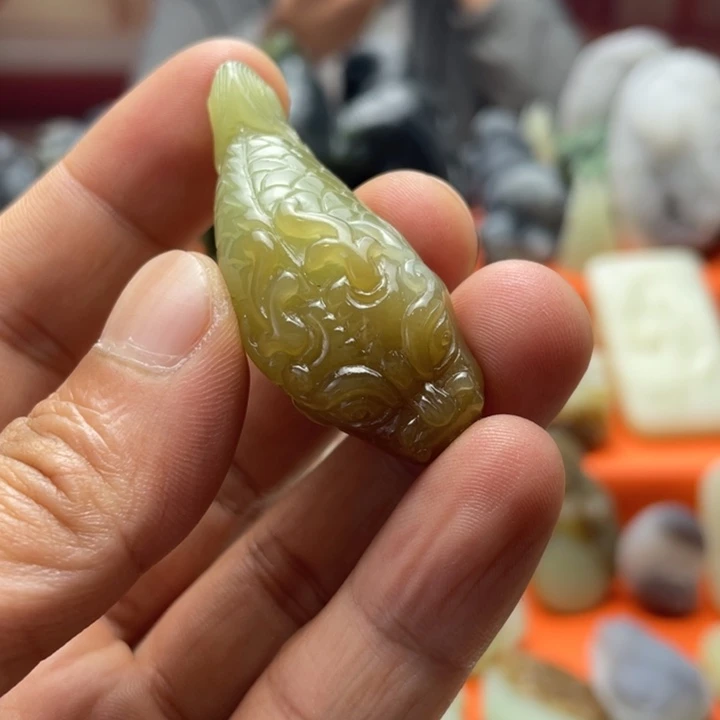 未镶嵌和田玉挂件