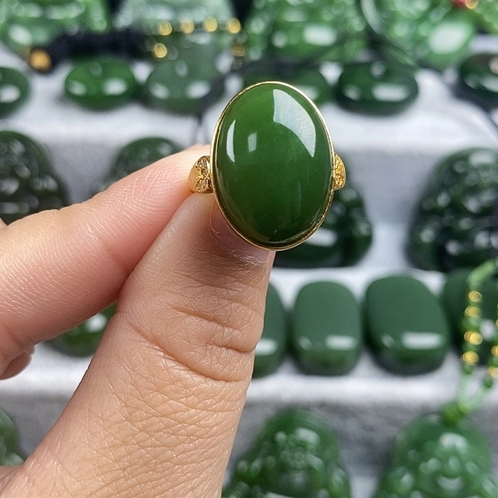 和田玉（碧玉）未镶嵌项链