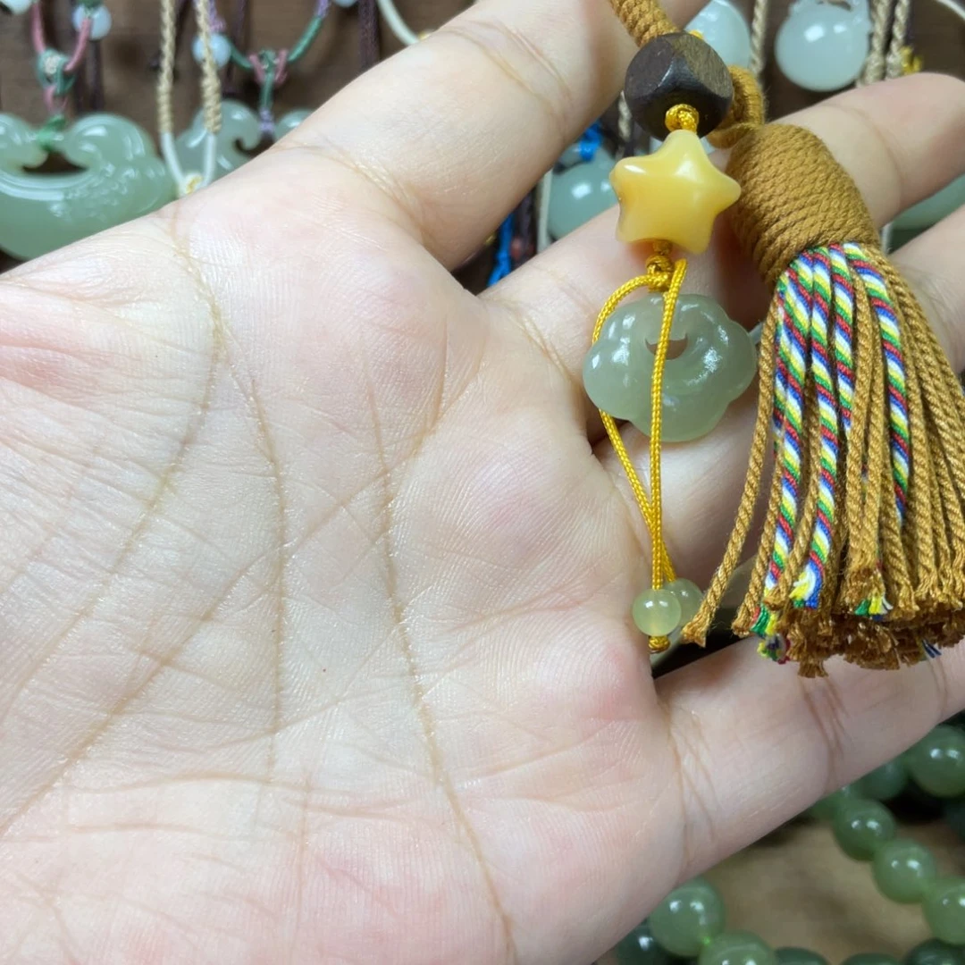 未镶嵌和田玉包链