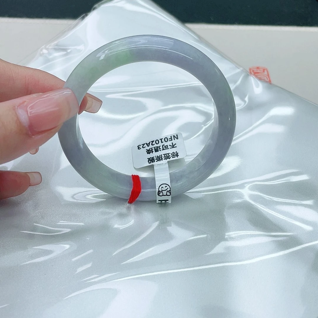 翡翠手镯未镶嵌正54.5