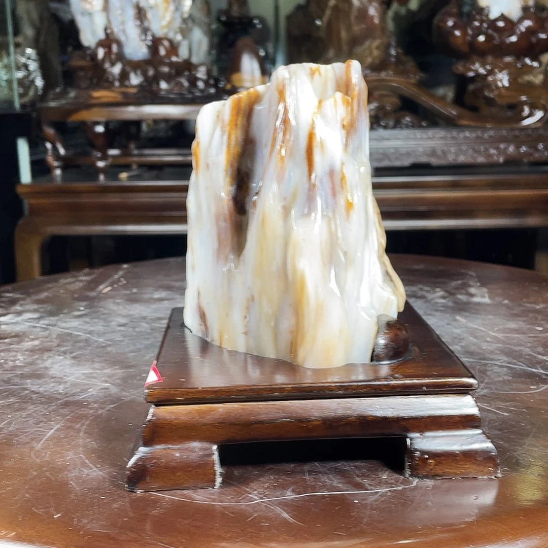 硅化玉未镶嵌珠宝奇石