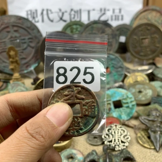铜用****3现代文创工艺品