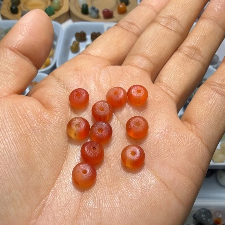 和田玉未镶嵌珠宝奇石