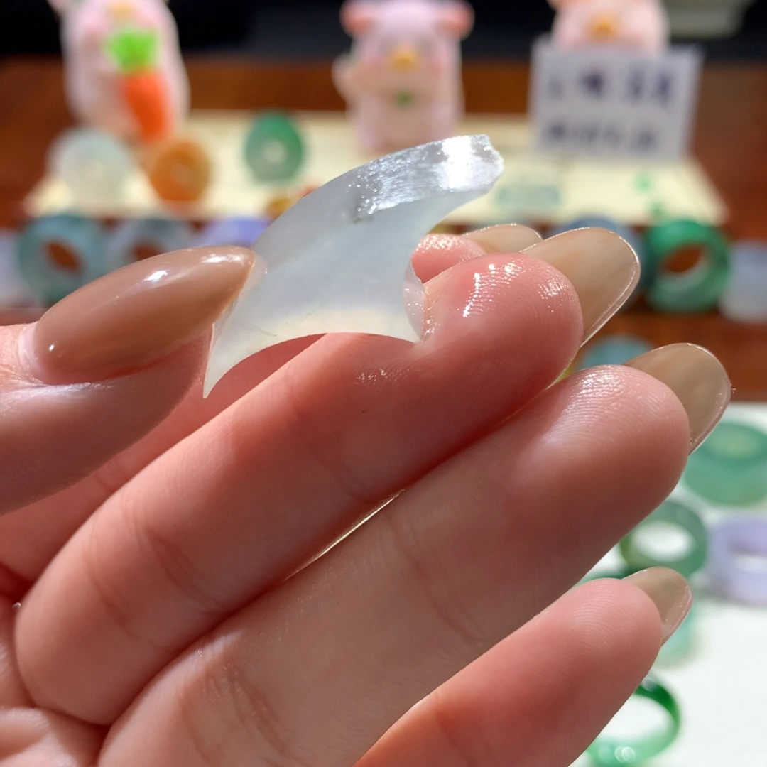 未镶嵌定制翡翠白**茄