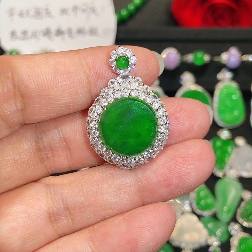 【闪购商品】颈饰未镶嵌翡翠天然翡翠