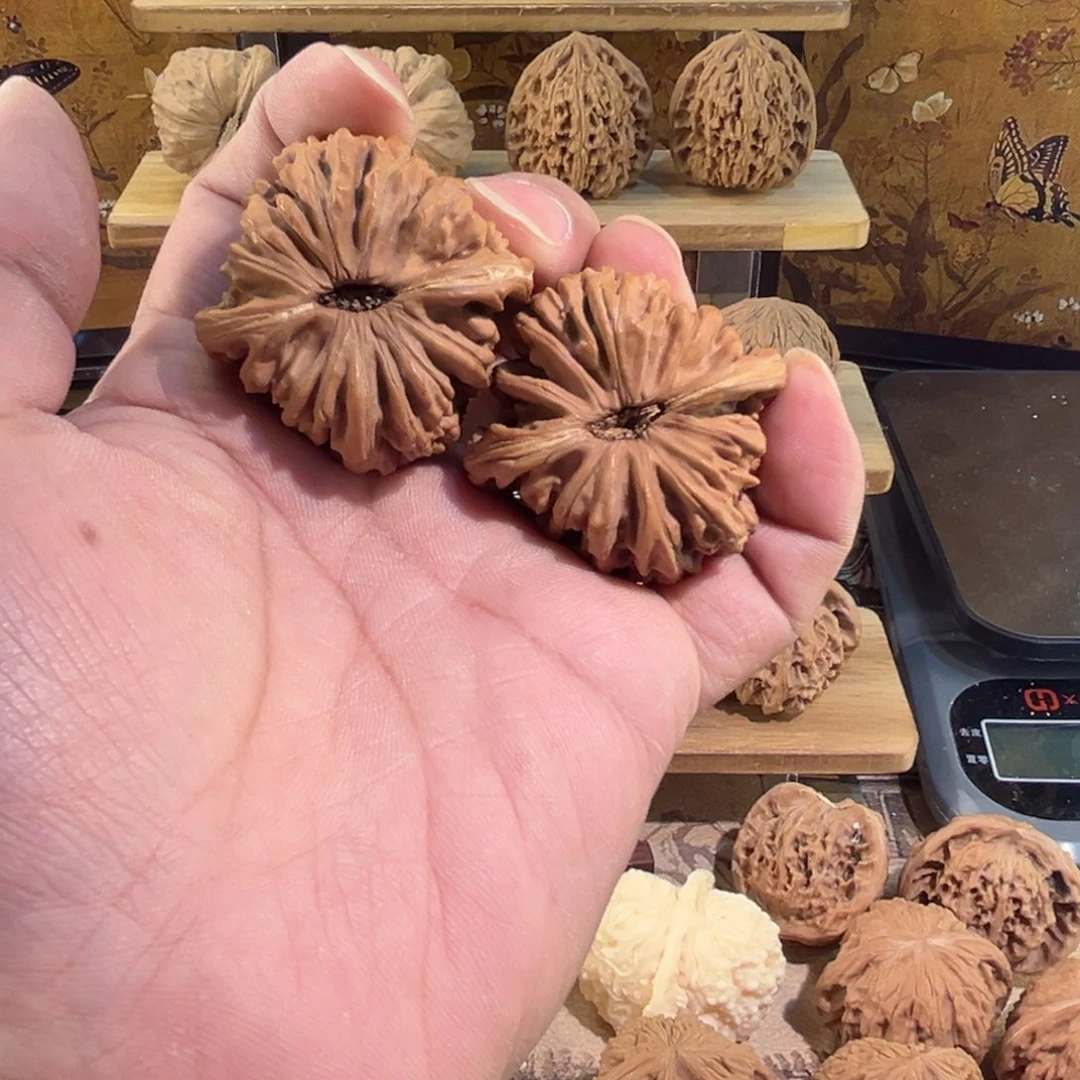 把件文玩核桃四座楼