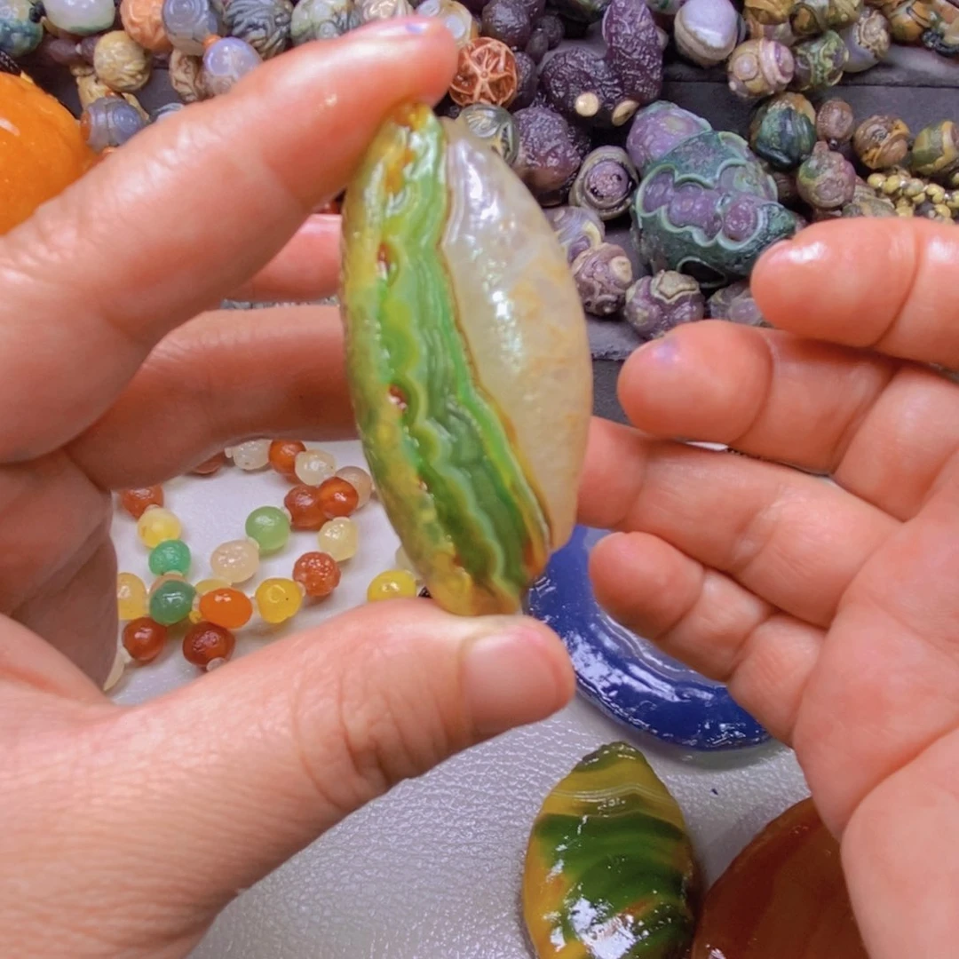 合金颈饰玛瑙/玉髓