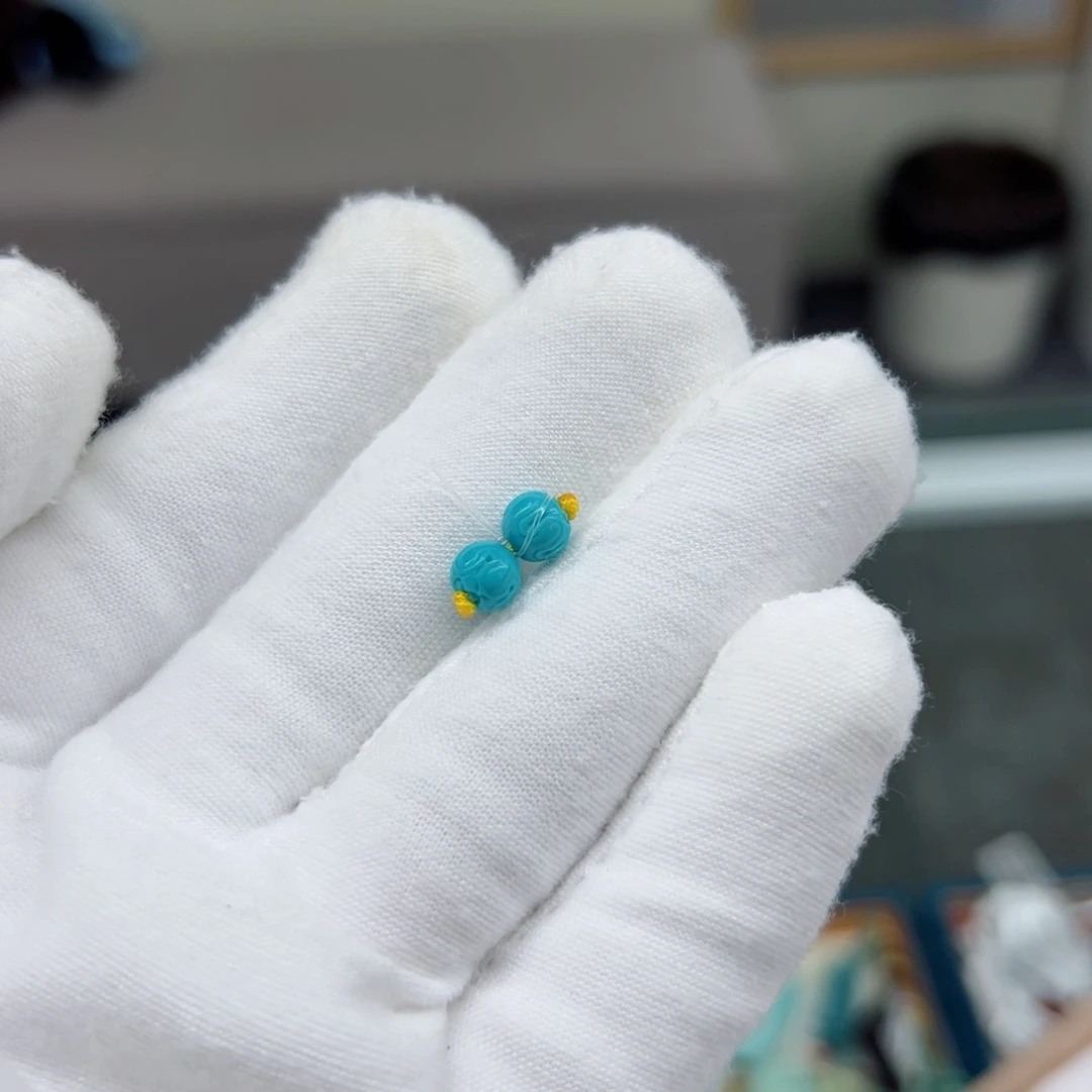 佳***檀未镶嵌绿松石珠宝奇石