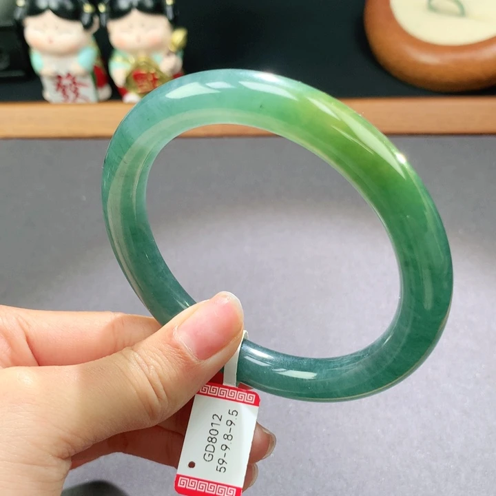 翡翠手镯未镶嵌天然翡翠手镯叮当镯