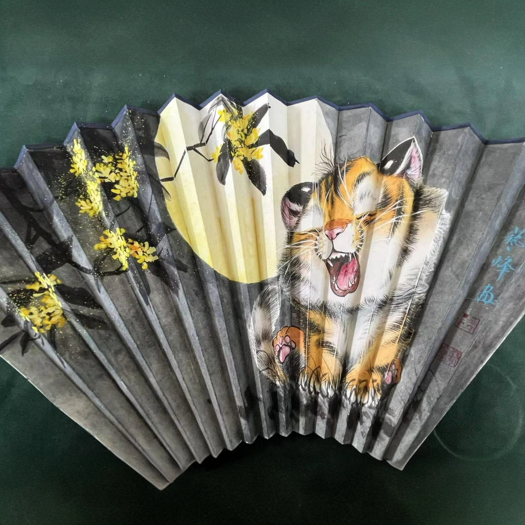 苏工 手绘   国风折扇 非遗文化，玉竹扇骨