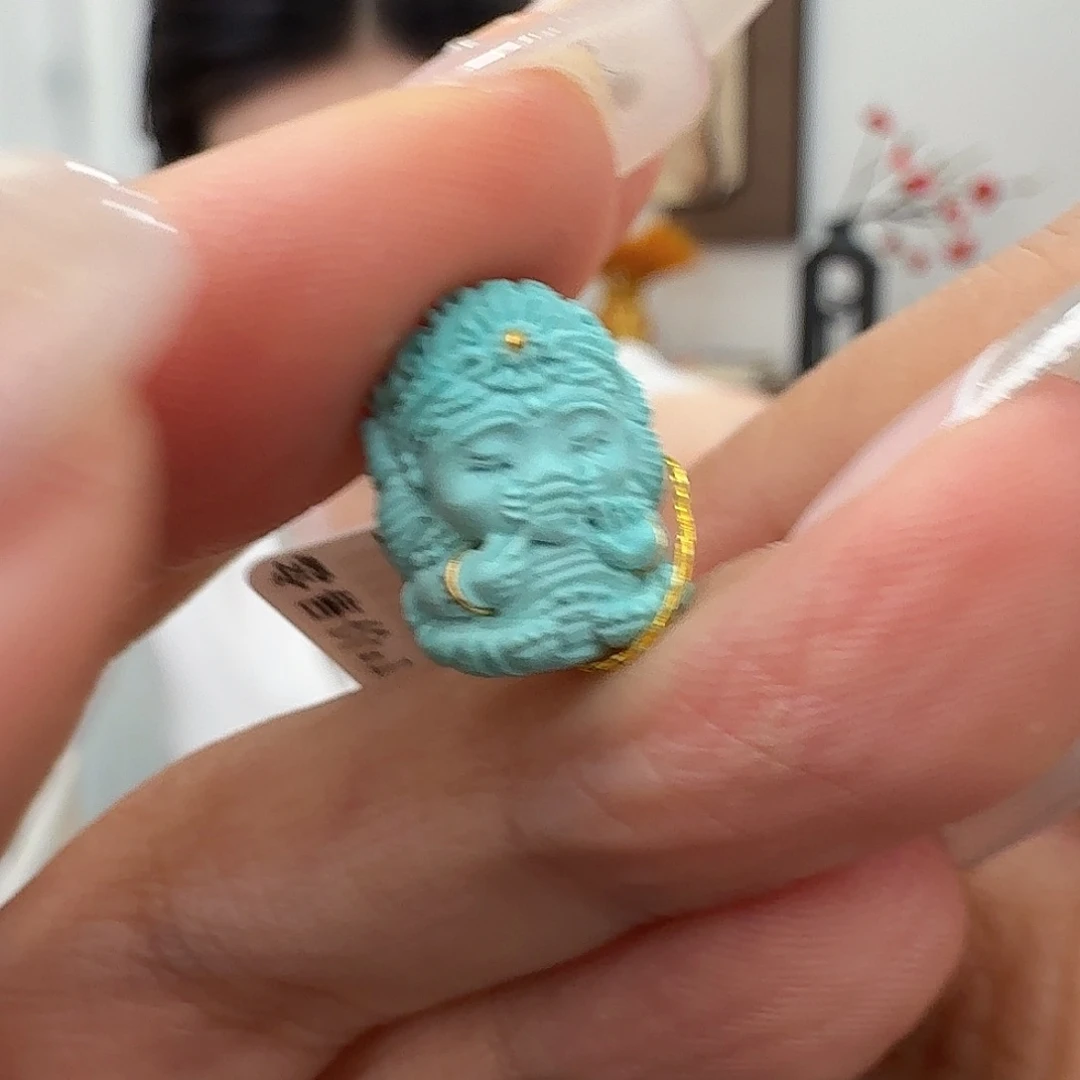 绿松石未镶嵌珠宝奇石