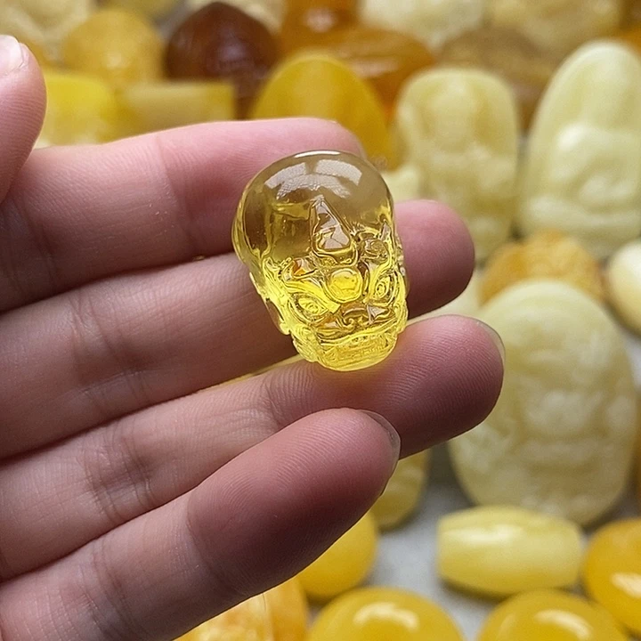 琥珀颈饰未镶嵌琥珀蜜蜡吊坠