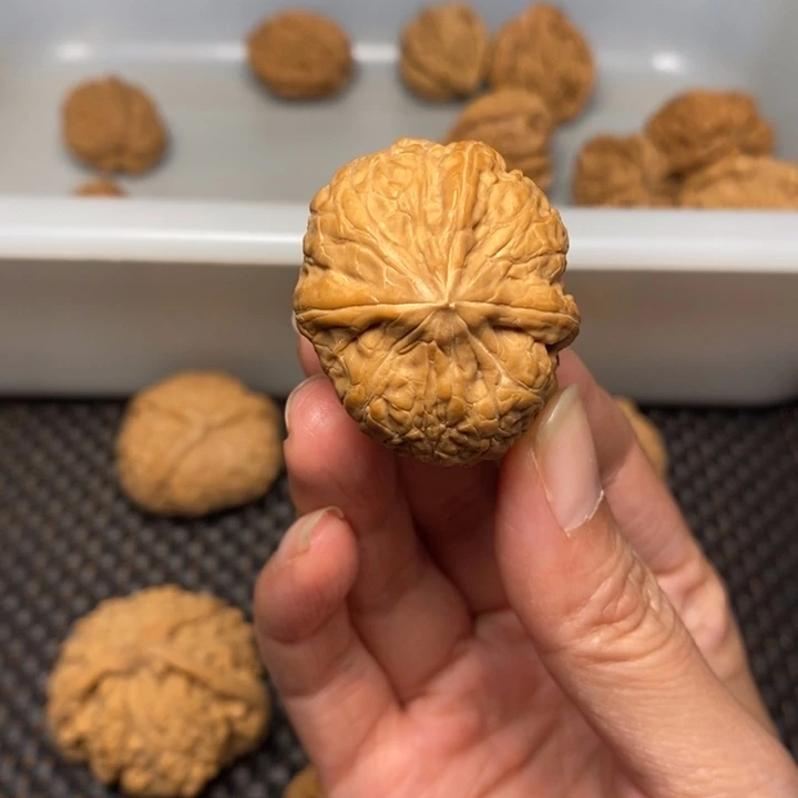 时***短文玩核桃吊坠文玩核桃异形单只