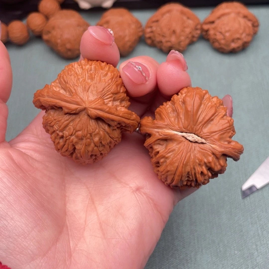 把件文玩核桃全品白狮子44