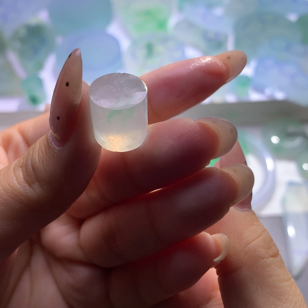 用***5定制翡翠未镶嵌福利