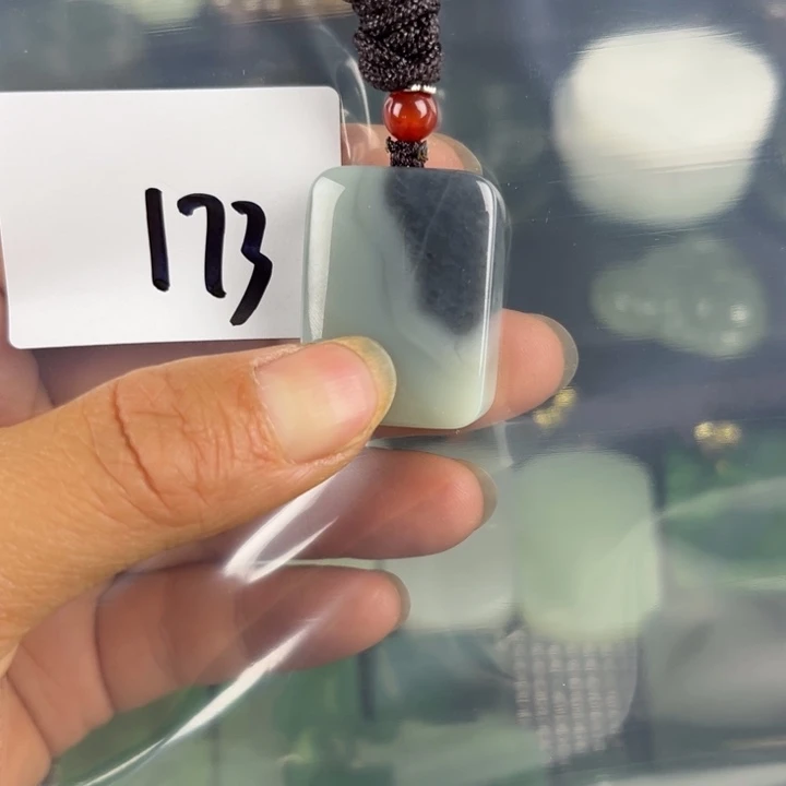 和田玉未镶嵌珠宝半成品