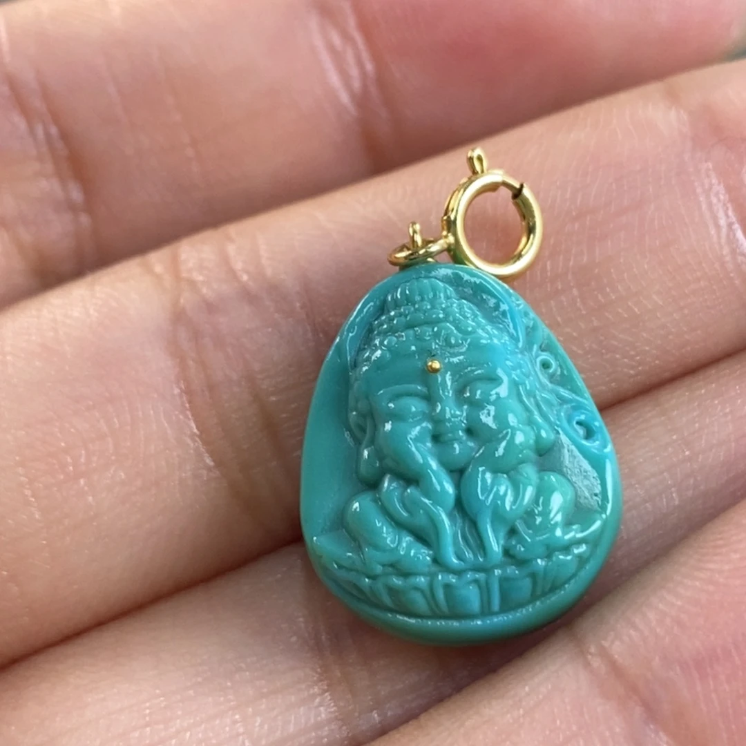 绿松石未镶嵌。逍遥佛