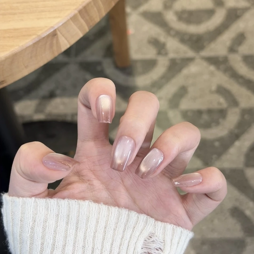 白月光冰透裸色纯欲猫眼日常高级显白手工穿戴甲气质美甲婚甲贴片