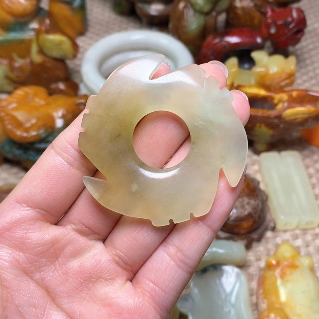 白玉菩提吊坠白玉菩提白玉菩提摆件