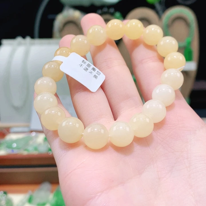 爱***l未镶嵌手串石英质玉（非洲翠）