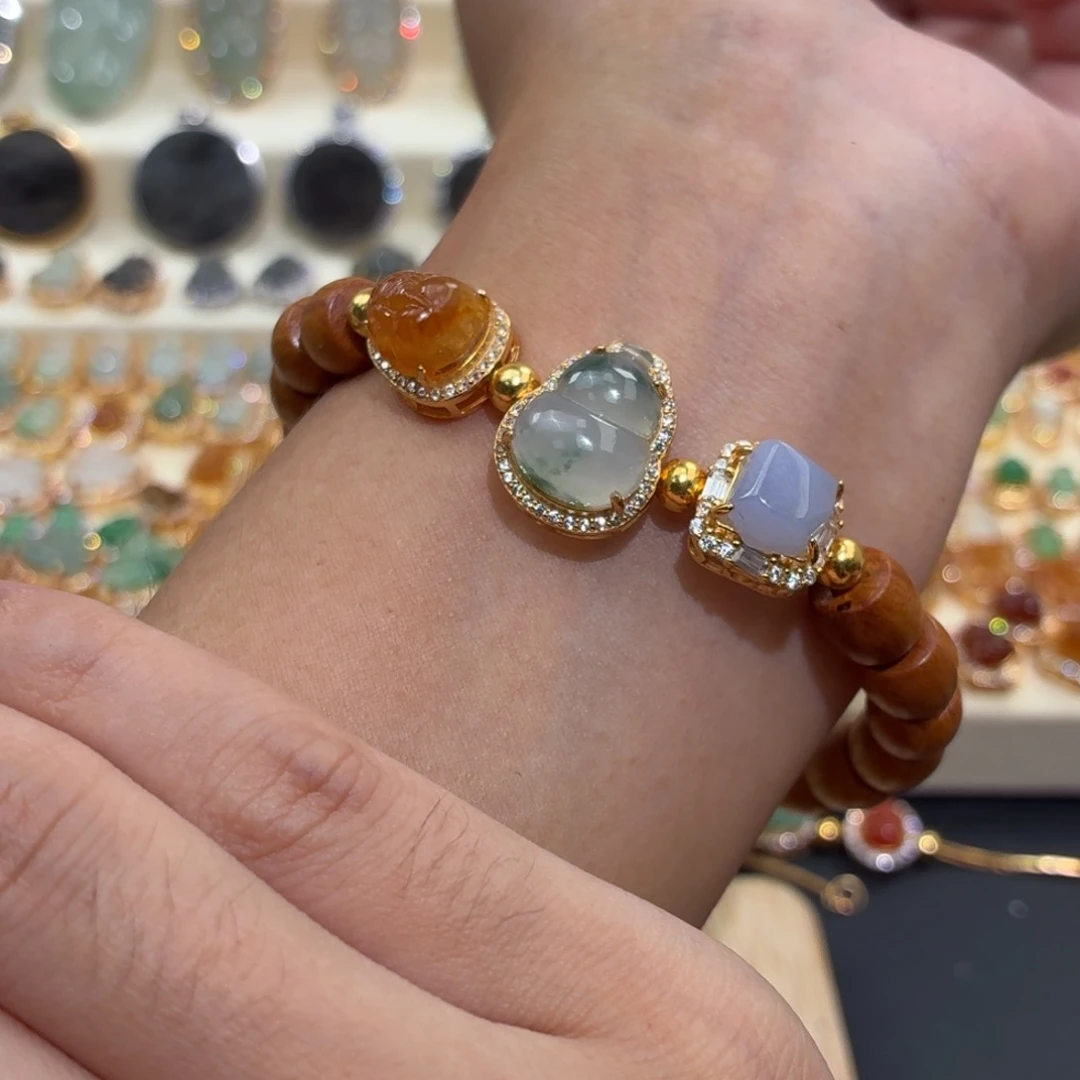 翡翠银S925镶嵌颈饰手串