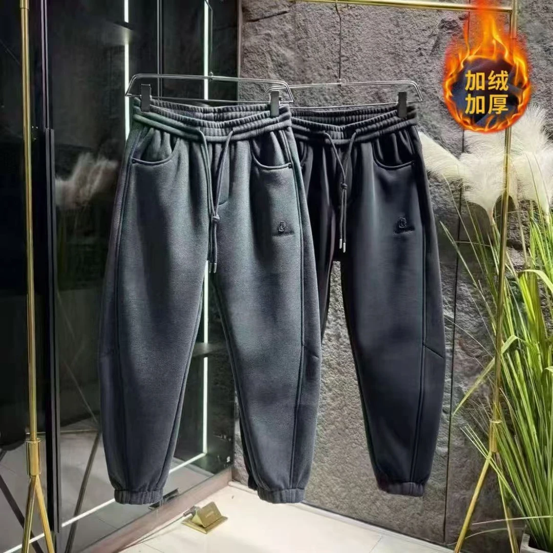 冬季新款加绒加厚保暖束脚卫裤男士时尚潮流高街痞帅宽松休闲长裤