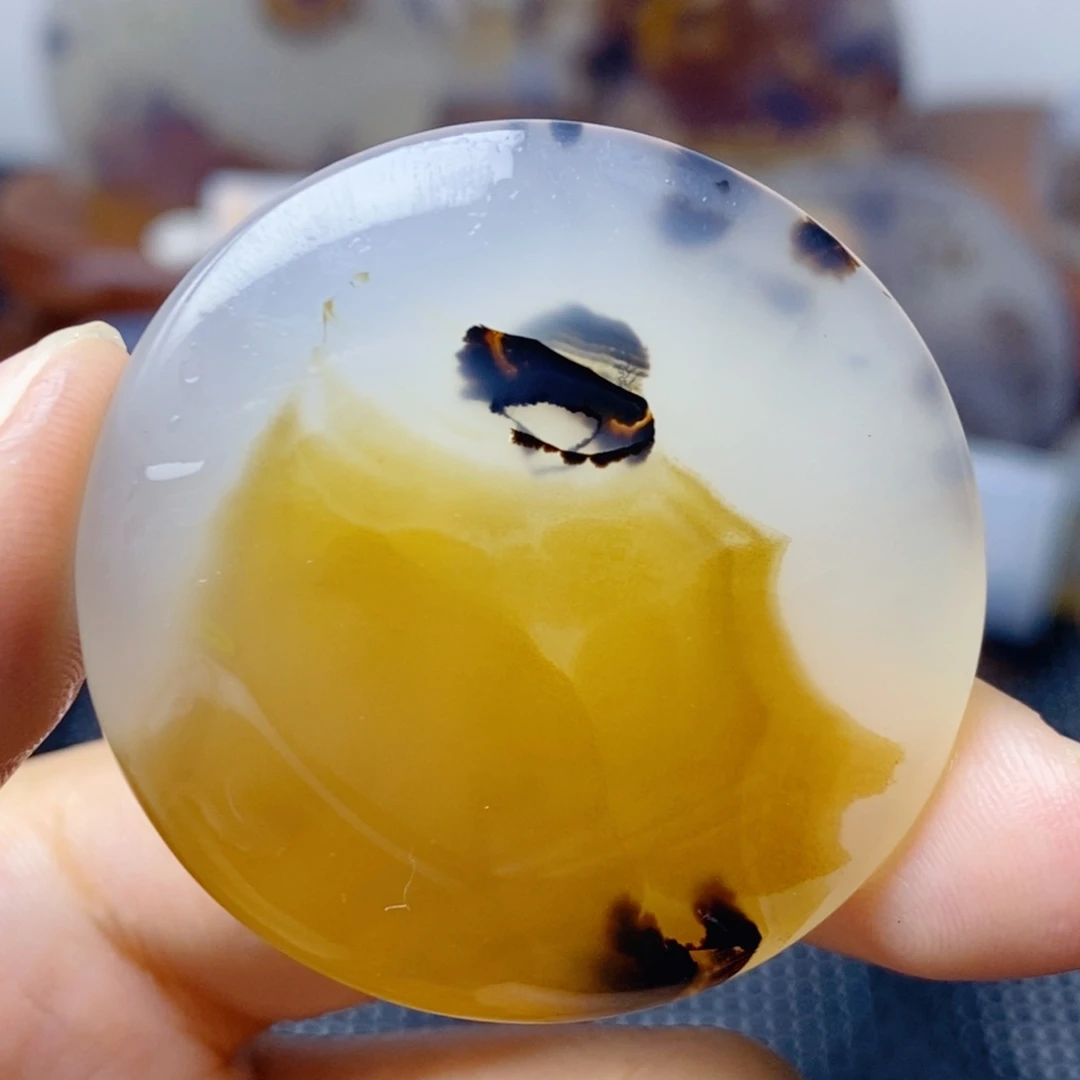 玛瑙/玉髓未镶嵌珠宝奇石