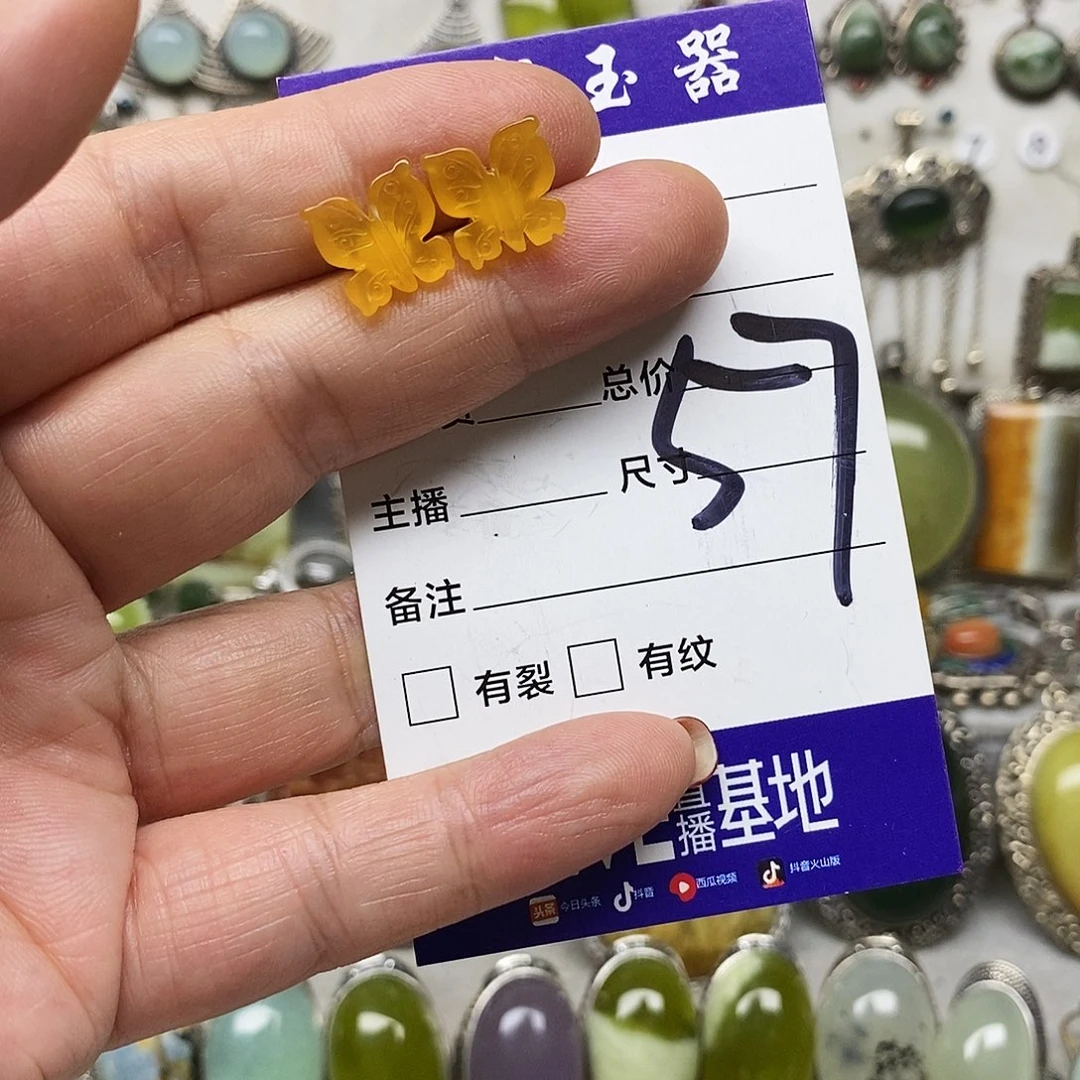 狮***人蛇纹石玉银S925镶嵌吊坠