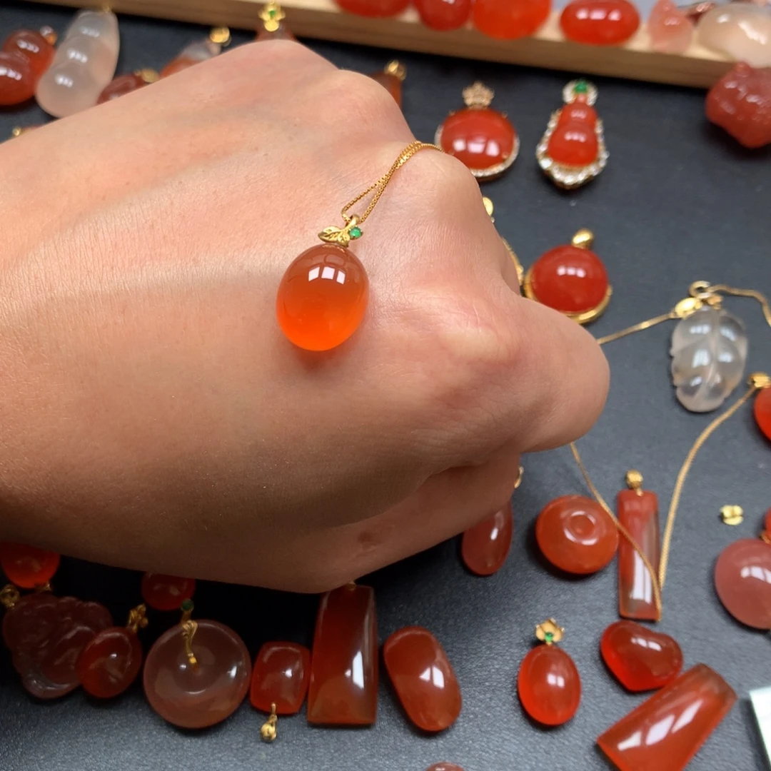 ****囄南红玛瑙未镶嵌项链