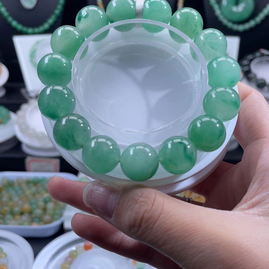 石英质玉（非洲翠）未镶嵌手串
