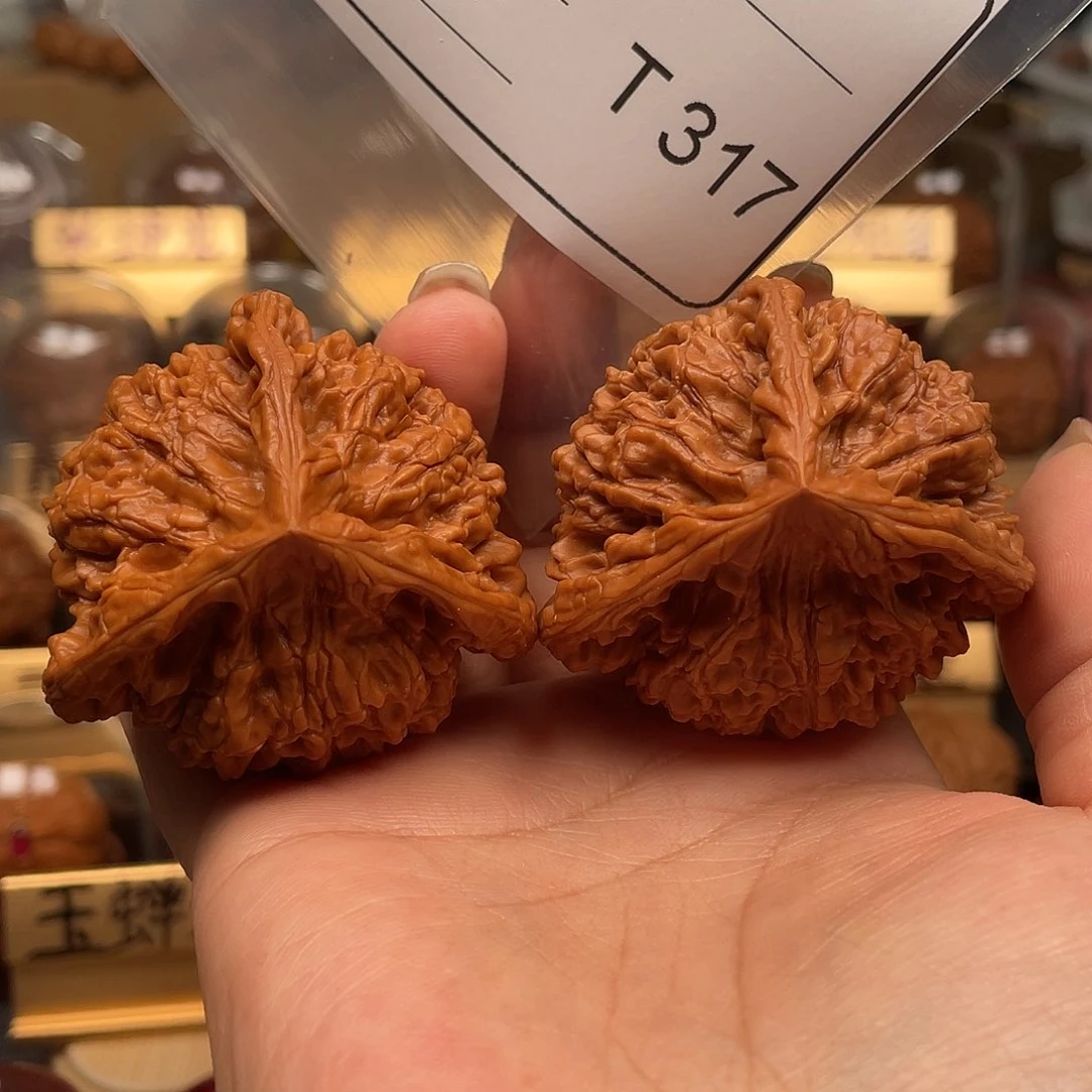 文玩核桃吊坠航*航官帽三棱317