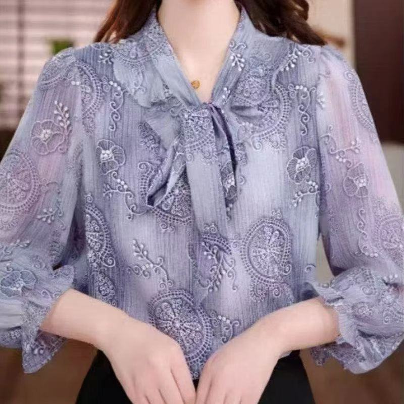 2025夏季新款优雅气质小衫套头衬衫女长袖时髦上衣打底衫着肚子