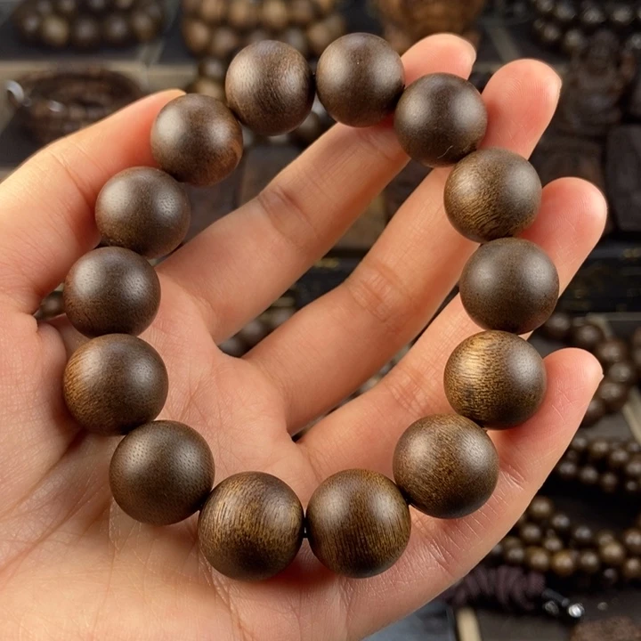 沉香手串*️****越南芽庄白棋楠