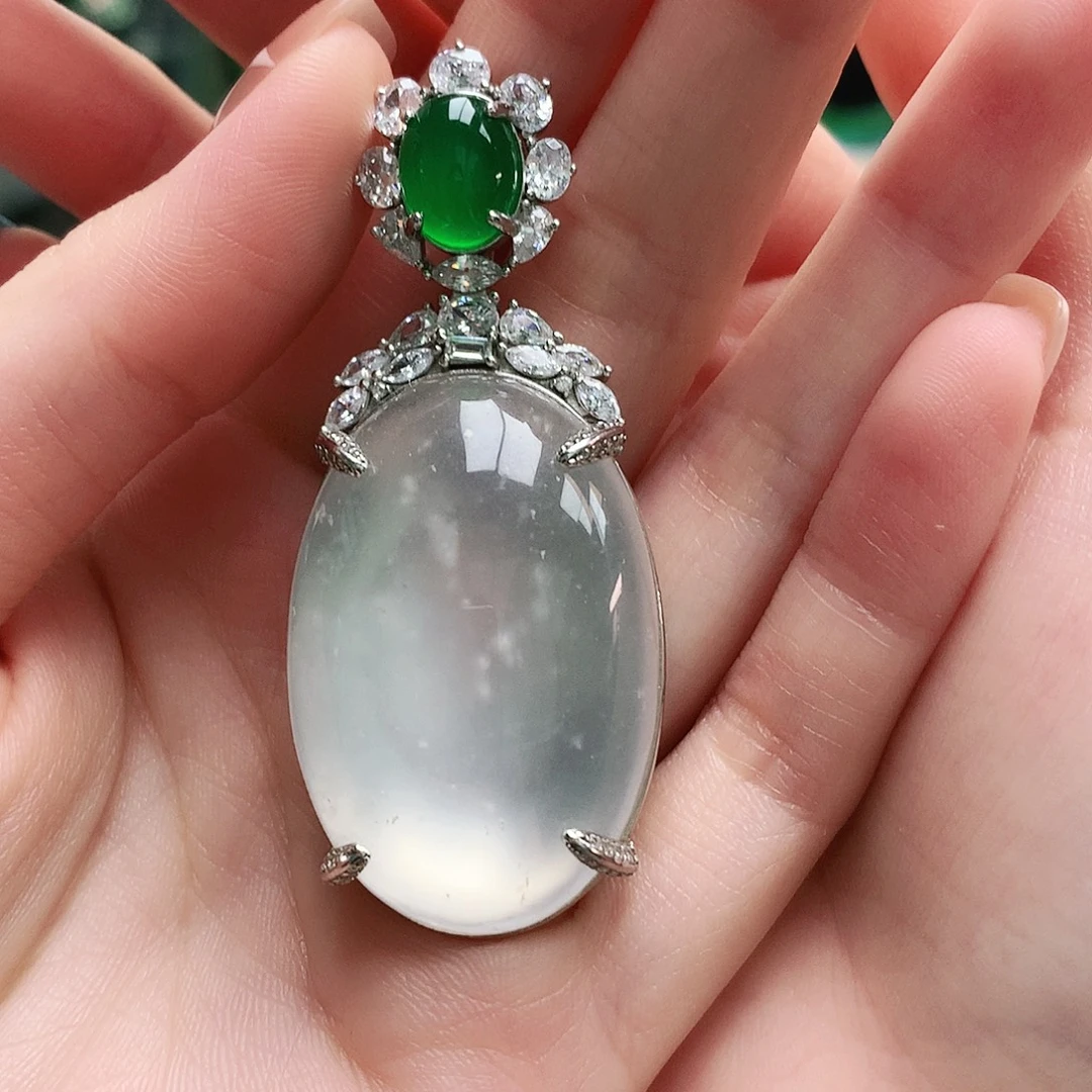 石英质玉银S925镶嵌吊坠