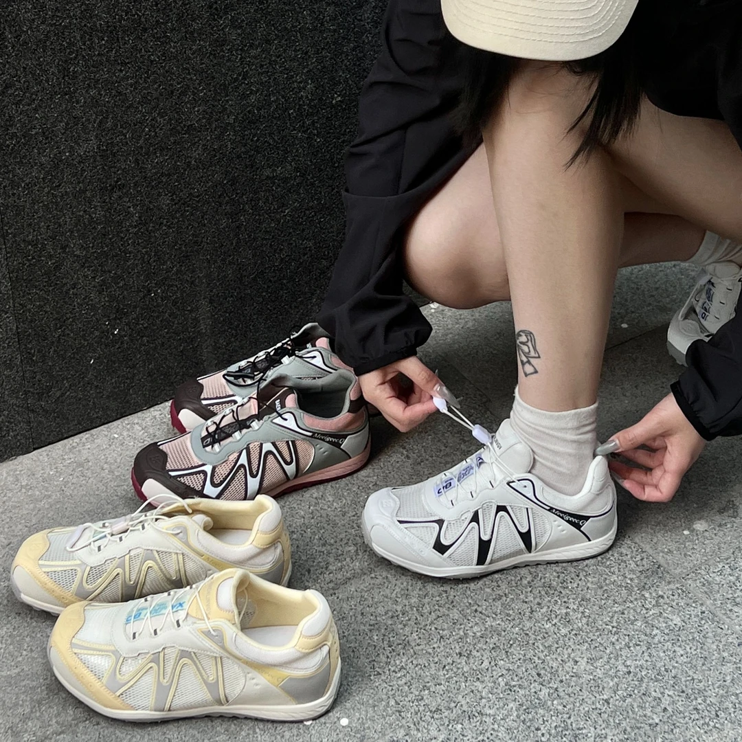 【探险家】休闲运动透气轻量防滑白色运动鞋明星同款百搭鞋子夏季