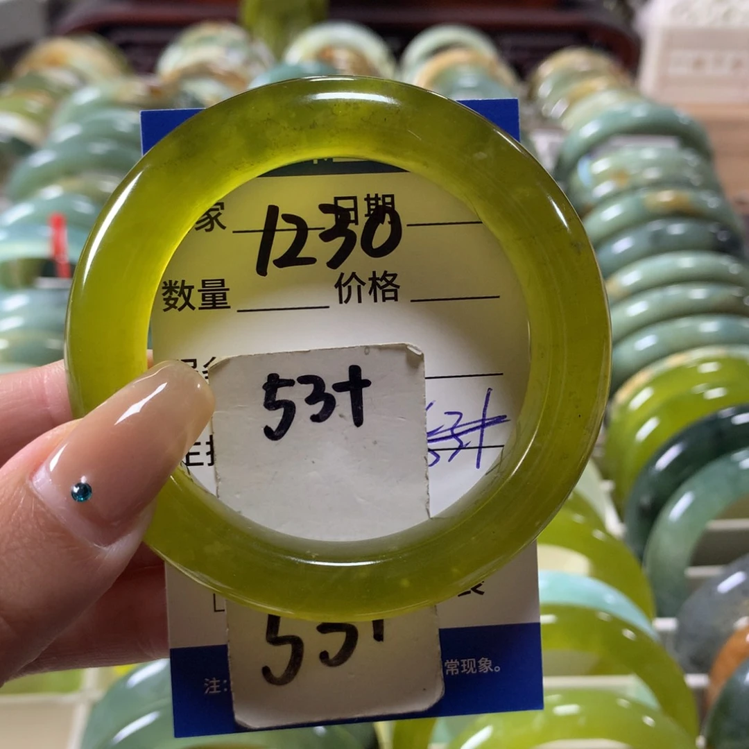 蛇纹石玉未镶嵌手镯1230