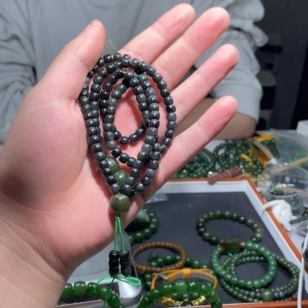 和田玉（碧玉）未镶嵌珠宝半成品